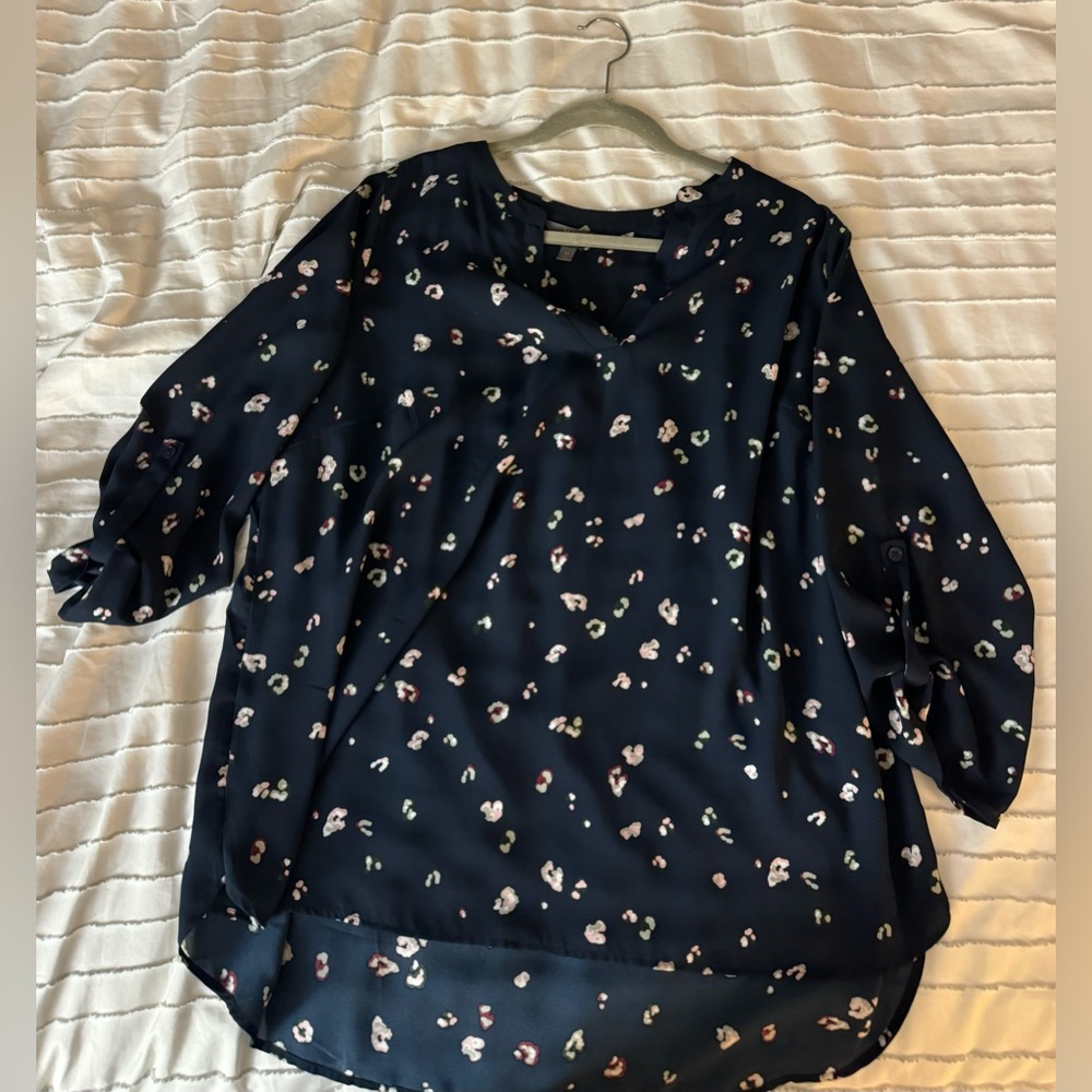 Beautiful printed 3/4 sleeve blouse